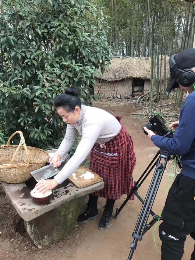 直播成為中國農民“新農活”，阿里開辦“村播學院”