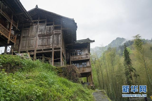 湖北咸豐蠻臺子：隱藏在大山深處的土家寨子