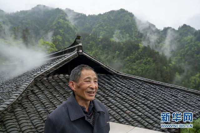 湖北咸豐蠻臺子：隱藏在大山深處的土家寨子