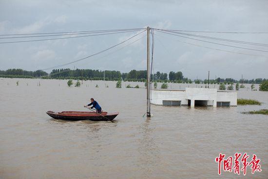 安徽省阜南縣：在蓄洪區(qū)，在無奈之中，等洪水退去