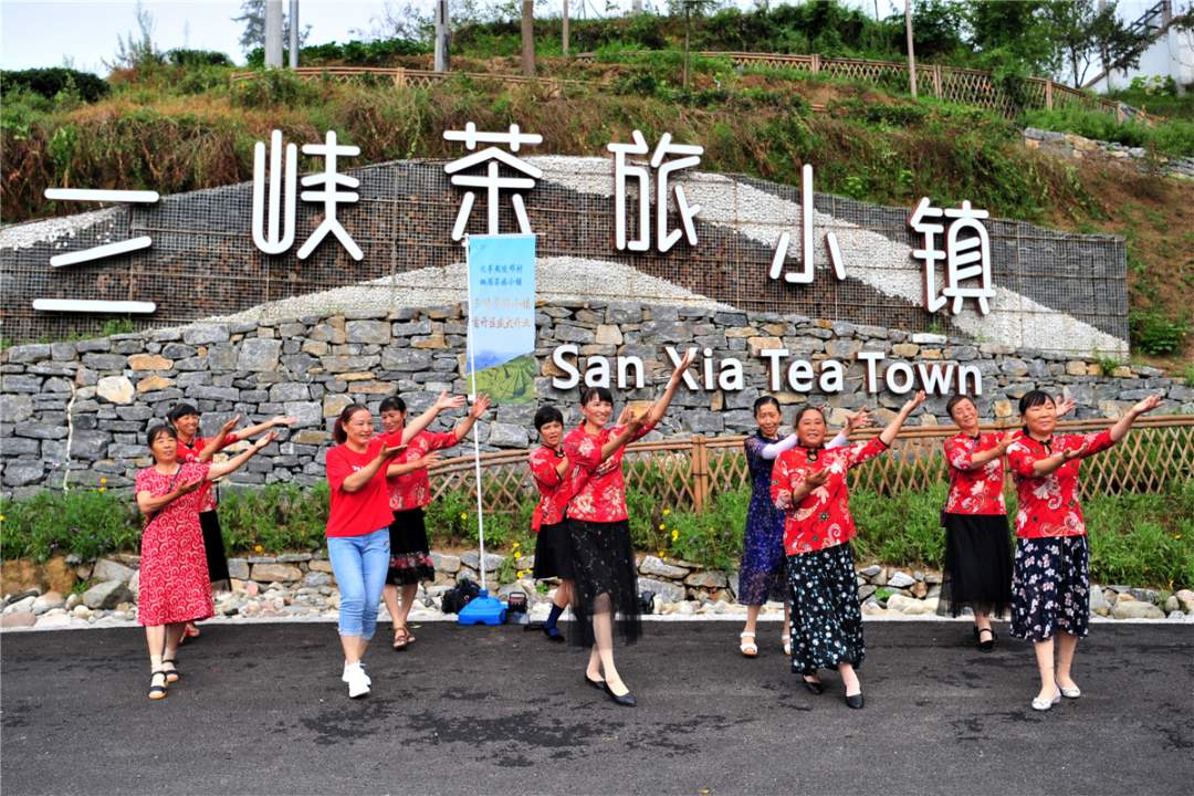 湖北夷陵“三峽茶旅特色小鎮(zhèn)”開門迎賓，探索茶旅田園綜合體