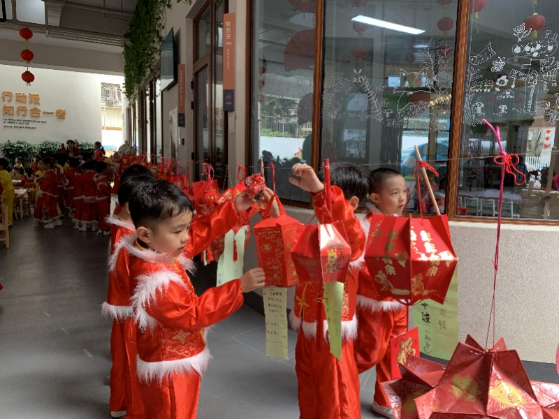 這所幼兒園將傳統(tǒng)節(jié)日納入課程，送一份幼兒園開學防疫指南